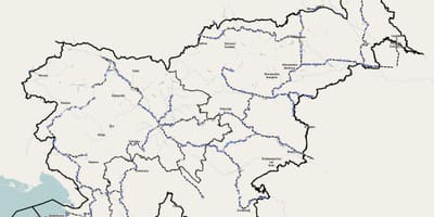 Գնացքը Սլովենիայի քարտեզի վրա